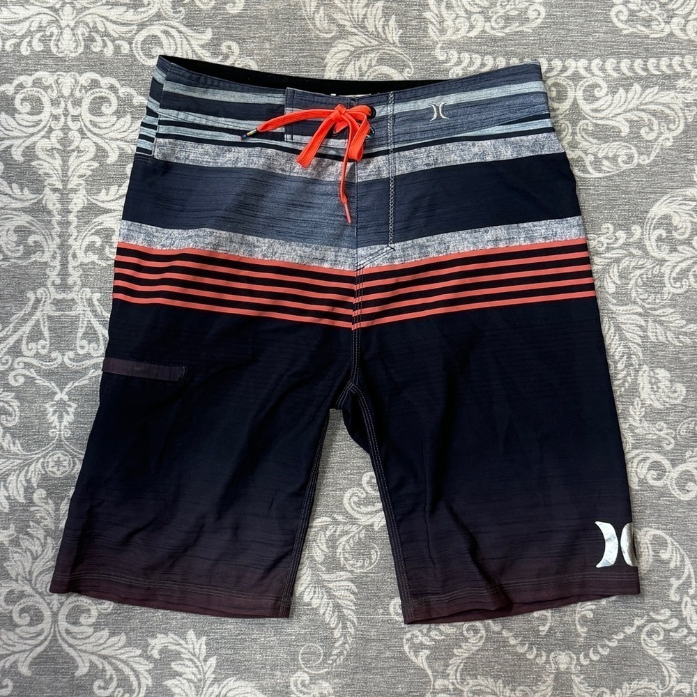 Hurley Men's Phantom Board Shorts Black Striped Size 28